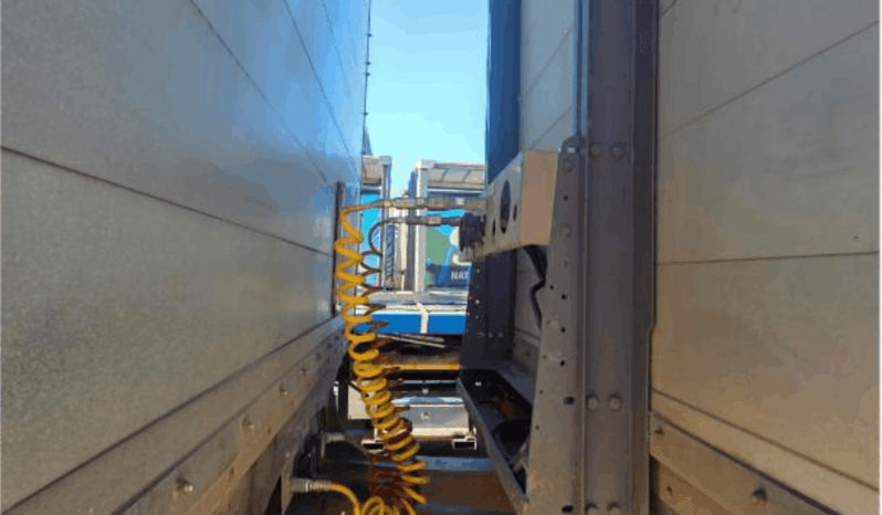 
								6m Tautliner Front Link / 12m Tautliner Rear Link full									
